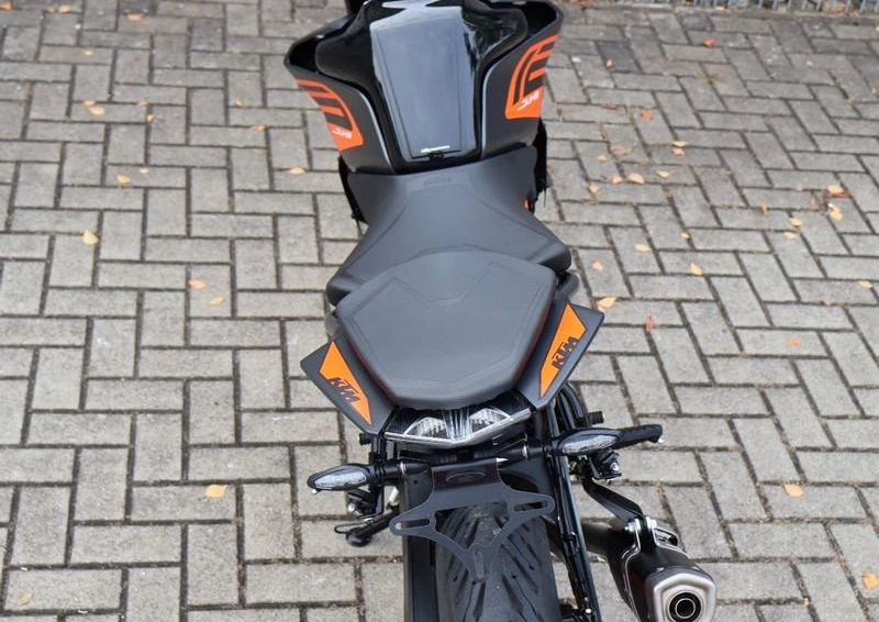 Angebot KTM 125 Duke Bild 7: Angebot KTM 125 Duke