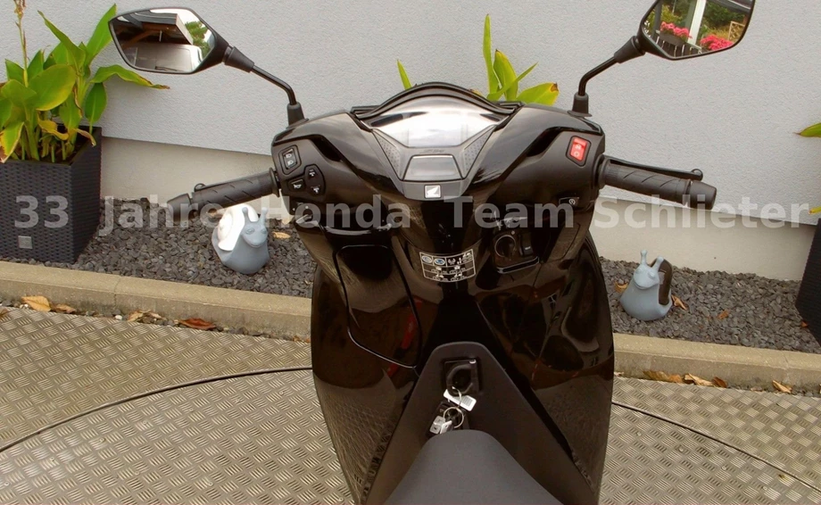 Offer Honda SH350i Bild 10: Offer Honda SH350i
