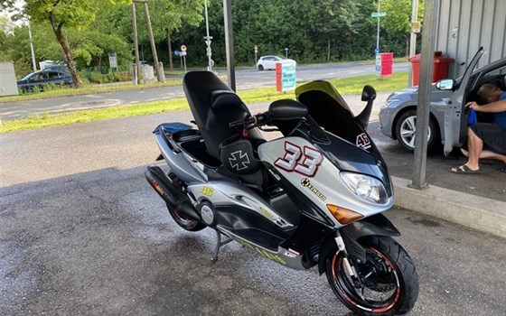 Gebrauchtmotorrad Yamaha T-MAX 500 - Bild 2 Gebrauchtmotorrad Yamaha T-MAX 500 - Bild 2