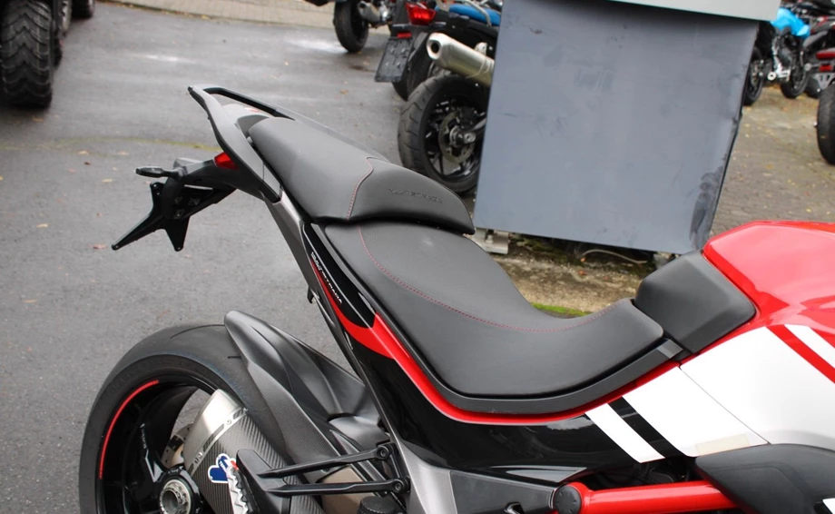 Angebot Ducati Multistrada 1200 Pikes Peak Bild 8: Angebot Ducati Multistrada 1200 Pikes Peak