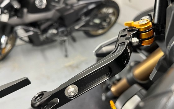 Gebrauchtmotorrad Honda CB650R E-Clutch - Bild 6