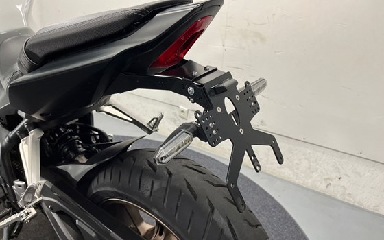 Gebrauchtmotorrad Honda CB650R E-Clutch - Bild 7