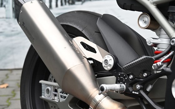 Gebrauchtmotorrad BMW S 1000 RR - Bild 8