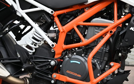 Gebrauchtmotorrad KTM 390 Duke - Bild 7