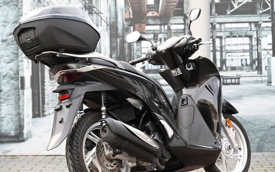 Gebrauchtmotorrad Honda SH125i - Bild 10