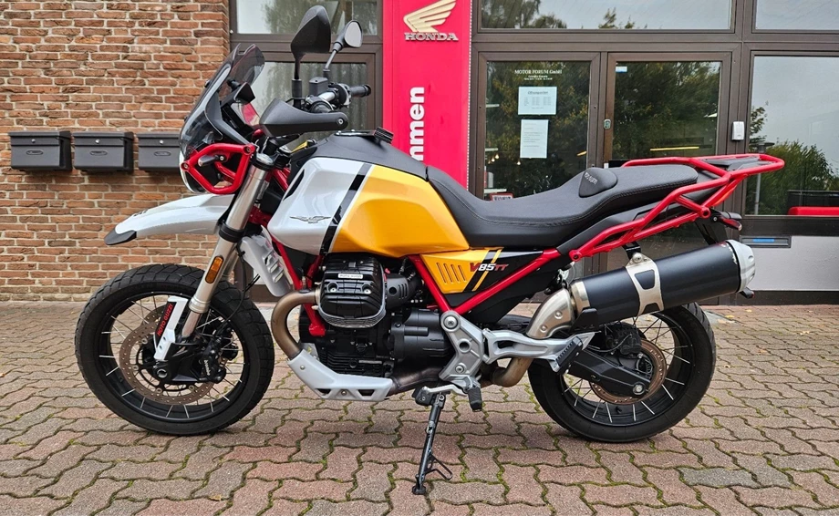 Offer Moto Guzzi V85 TT Evoactive Graphics Bild 1: Offer Moto Guzzi V85 TT Evoactive Graphics