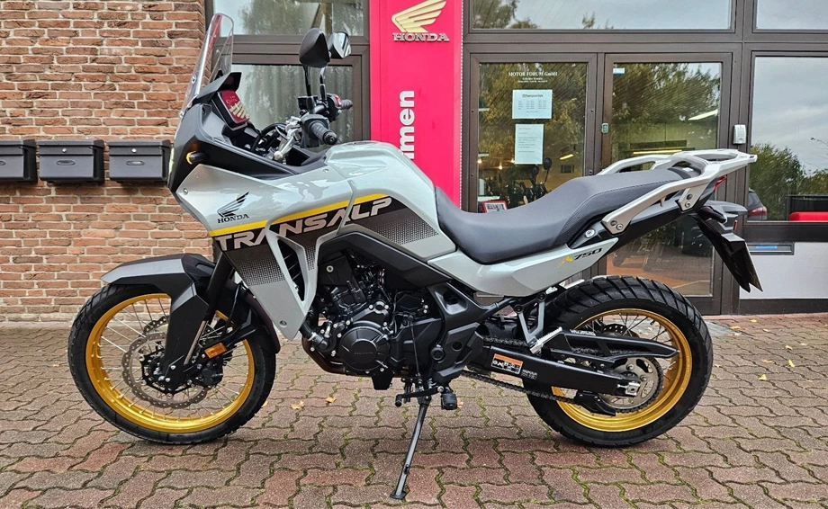 Offer Honda XL750 Transalp Bild 1: Offer Honda XL750 Transalp
