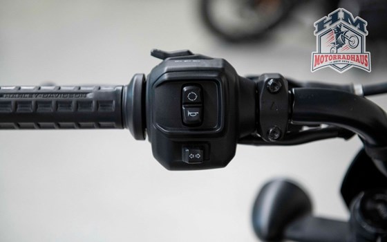 Gebrauchtmotorrad Harley-Davidson Nightster - Bild 6