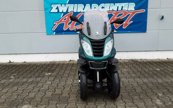 Gebrauchtmotorrad Peugeot Metropolis Black Edition - Bild 7