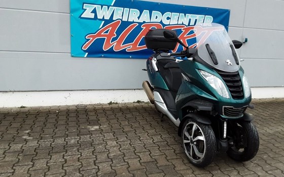 Gebrauchtmotorrad Peugeot Metropolis Black Edition - Bild 8