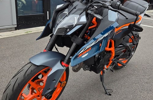 Neumotorrad KTM 390 Duke