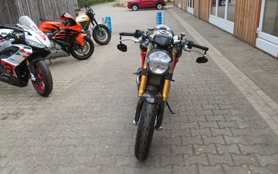 Gebrauchtmotorrad Ducati Monster 1100 S - Bild 7