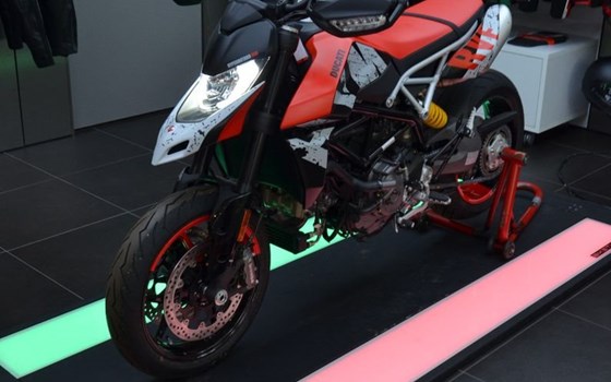 Neufahrzeug Ducati Hypermotard 950 RVE - Bild 3