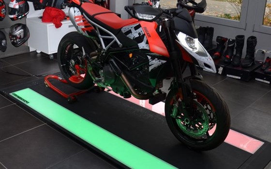 Neufahrzeug Ducati Hypermotard 950 RVE - Bild 4