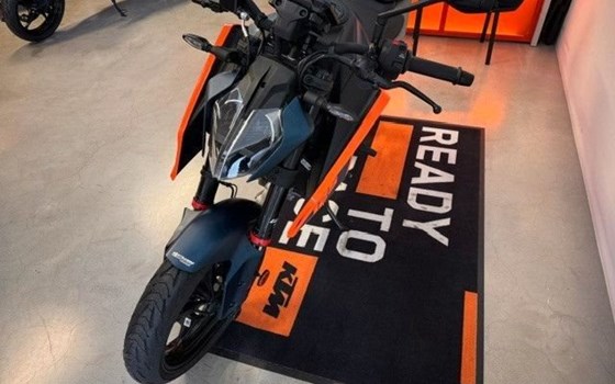 Neufahrzeug KTM 125 Duke - Bild 5