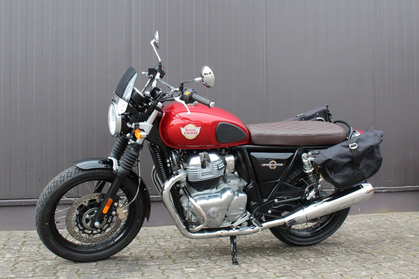 Royal Enfield Interceptor 650 Taschen / Windschild /Garantie