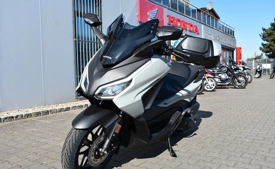 Angebot Honda Forza 125 Bild 2: Angebot Honda Forza 125