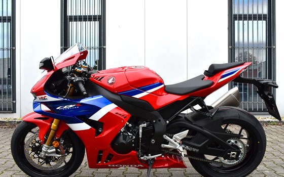 Neufahrzeug Honda CBR1000RR-R Fireblade SP - Bild 1