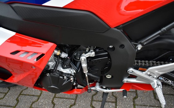 Neufahrzeug Honda CBR1000RR-R Fireblade SP - Bild 6