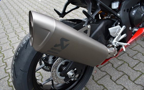 Neufahrzeug Honda CBR1000RR-R Fireblade SP - Bild 8