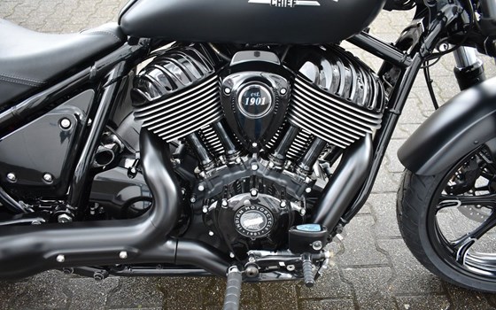 Neufahrzeug Indian Chief Bobber Dark Horse - Bild 4
