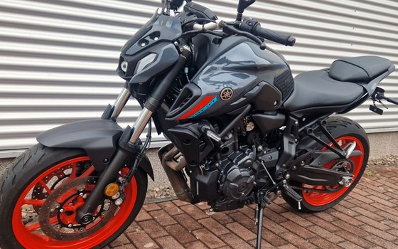 Gebrauchtmotorrad Yamaha MT-07 - Bild 1