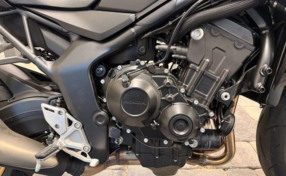 Angebot Honda CB1000 Hornet SP Bild 8: Angebot Honda CB1000 Hornet SP