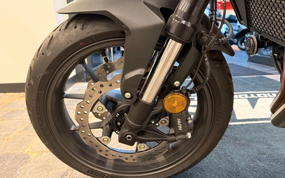 Gebrauchtmotorrad Honda CB750 Hornet - Bild 2