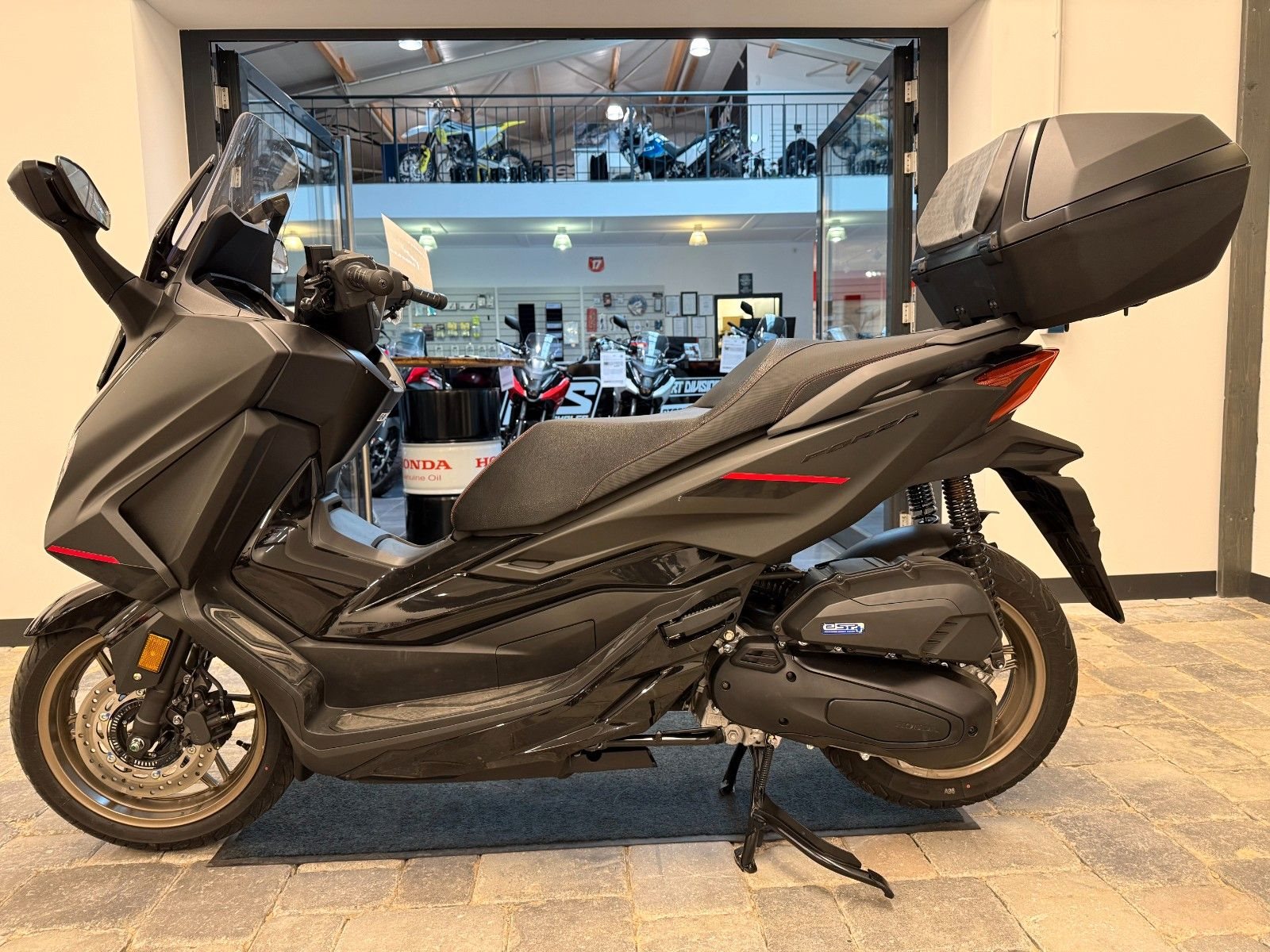 Honda Forza 125 