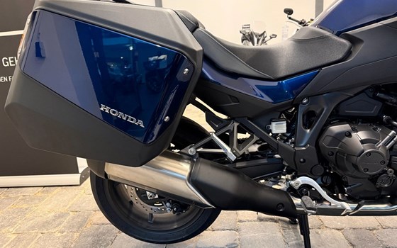 Gebrauchtmotorrad Honda NT1100 DCT - Bild 8