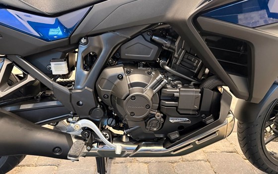 Gebrauchtmotorrad Honda NT1100 DCT - Bild 9