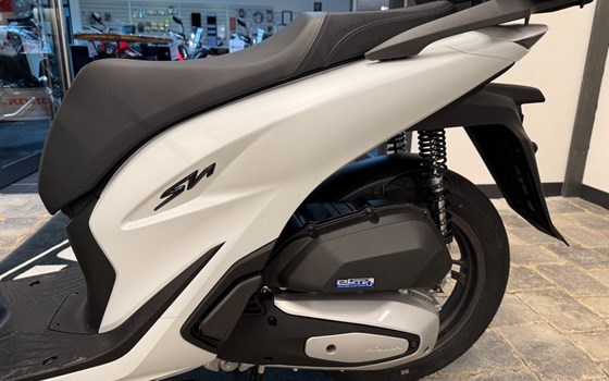 Gebrauchtmotorrad Honda SH125i - Bild 4