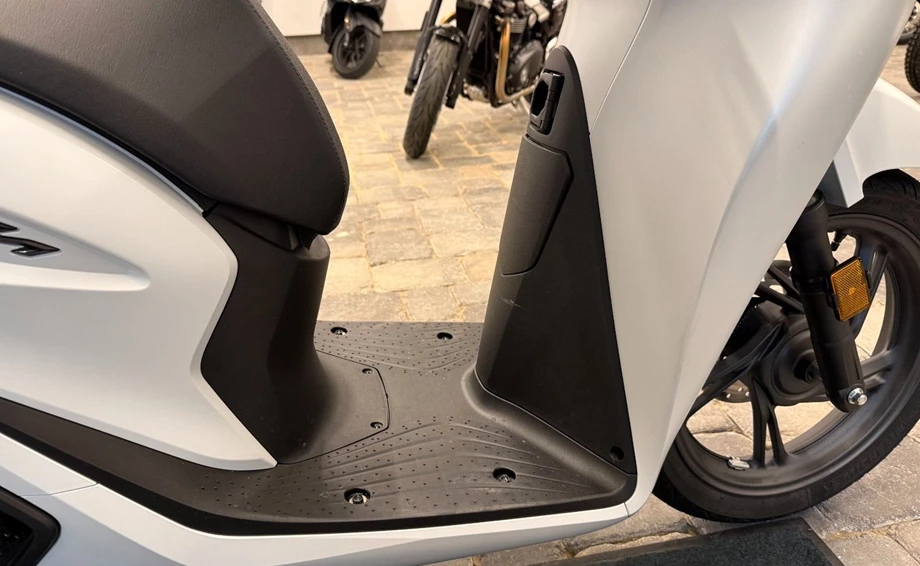 Angebot Honda SH125i Bild 8: Angebot Honda SH125i