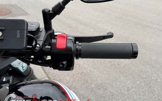 Gebrauchtmotorrad Suzuki Intruder M1800R - Bild 9 Gebrauchtmotorrad Suzuki Intruder M1800R - Bild 9