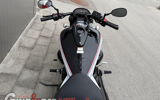 Gebrauchtmotorrad Suzuki Intruder M1800R - Bild 7 Gebrauchtmotorrad Suzuki Intruder M1800R - Bild 7