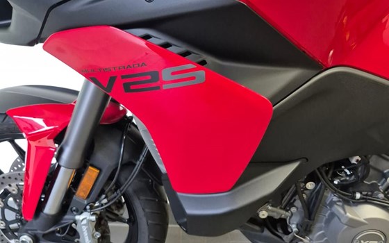 Gebrauchtmotorrad Ducati Multistrada V2 S - Bild 13