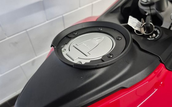 Gebrauchtmotorrad Ducati Multistrada V2 S - Bild 6