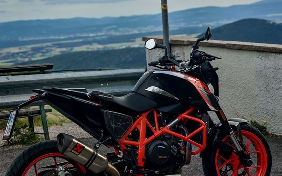 Gebrauchtmotorrad KTM 690 Duke R - Bild 1