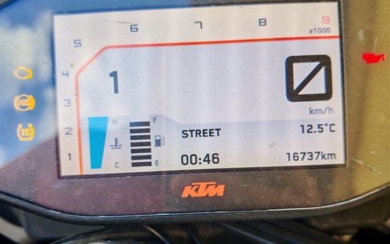 Gebrauchtmotorrad KTM 690 Duke R - Bild 7