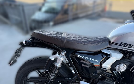 Gebrauchtmotorrad Triumph Speed Twin 1200 - Bild 14