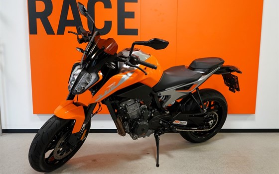 Gebrauchtmotorrad KTM 790 Duke - Bild 2 Gebrauchtmotorrad KTM 790 Duke - Bild 2