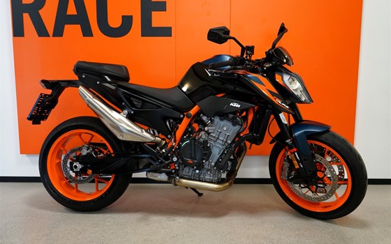 Gebrauchtmotorrad KTM 890 Duke R - Bild 3 Gebrauchtmotorrad KTM 890 Duke R - Bild 3