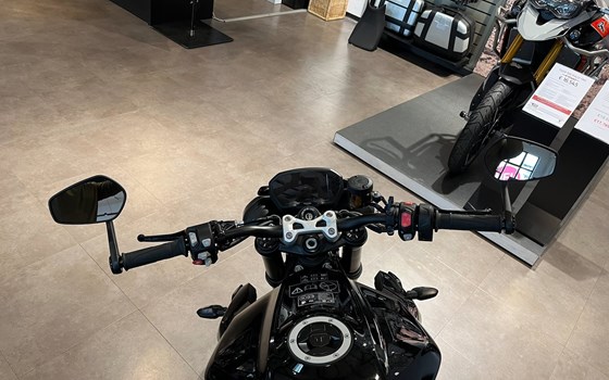 Gebrauchtmotorrad Triumph Street Triple 765 RS - Bild 8