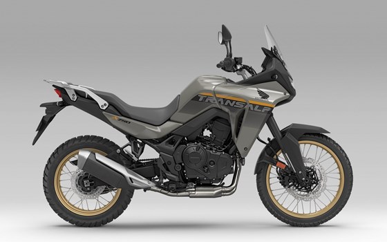 Neufahrzeug Honda XL750 Transalp - Bild 1 Neufahrzeug Honda XL750 Transalp - Bild 1