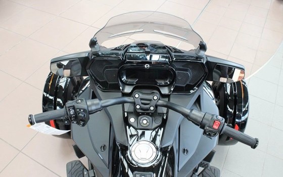 Neufahrzeug Can-Am Spyder F3 Limited - Bild 11