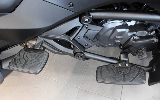 Neufahrzeug Can-Am Spyder F3 Limited - Bild 6