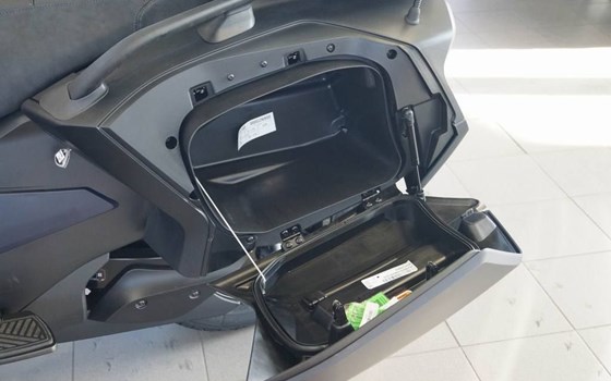 Gebrauchtmotorrad Can-Am Spyder RT-S - Bild 21