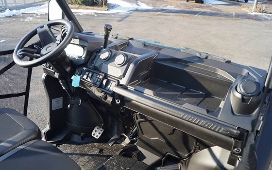 Neufahrzeug Can-Am Traxter XT HD10 - Bild 12