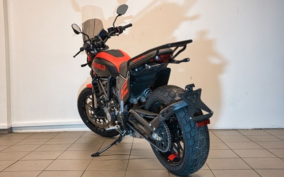 Gebrauchtmotorrad Ducati Scrambler Full Throttle - Bild 4
