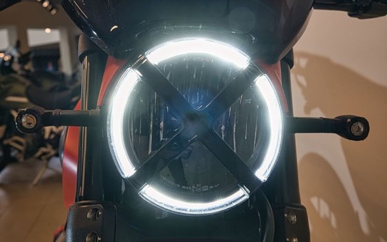 Gebrauchtmotorrad Ducati Scrambler Full Throttle - Bild 6